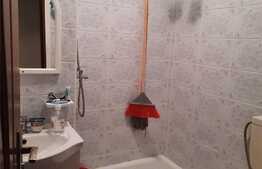 Apartament de 4 camere, 80 mp, zona Darste