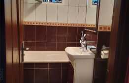 Apartament de 4 camere, 80 mp, zona Darste