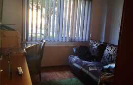 Apartament de 4 camere, 80 mp, zona Darste