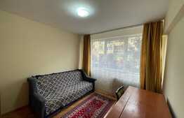 Apartament de 3 camere, 60 mp, zona strazii Alexandru Vlahuta