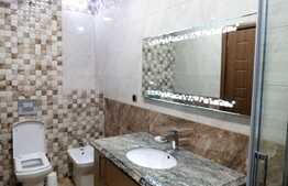 Apartament 3 camere, 87 mp, decomandat, etaj intermediar zona Coresi 