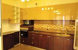 Apartament 3 camere, 87 mp, decomandat, etaj intermediar zona Coresi 