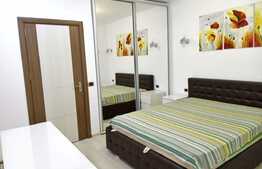 Apartament 3 camere, 87 mp, decomandat, etaj intermediar zona Coresi 