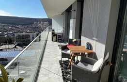 Apartament 2 camere, 57 mp, etaj intermediar, parcare, zona Golden Tulip