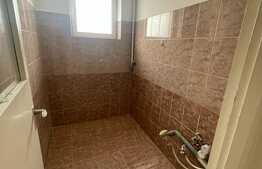 Apartament 3 camere, 43 mp,  zona Alverna