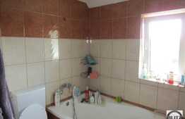 Apartament decomandat cu 2 camere, 54 mp, balcon, la 5 minute de LIDL!