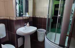 Apartament 4 camere, 113 mp, parcare, zona Terra