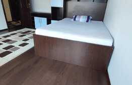 Apartament 4 camere, 113 mp, parcare, zona Terra