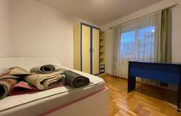 Apartament de 3 camere, 78 mp, parcare, zona strazii Plopilor