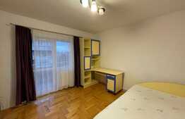 Apartament de 3 camere, 78 mp, parcare, zona strazii Plopilor