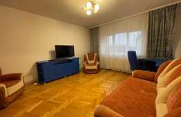 Apartament de 3 camere, 78 mp, parcare, zona strazii Plopilor