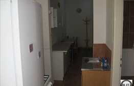 Apartament in imobil tip casa, 1 camera 50 mp utili