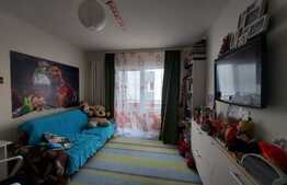 Apartament 2 camere, decomandat, 56 mp, zona Terra