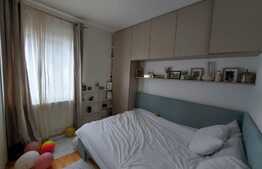 Apartament modern, 2 camere, 42 mp, parcare, zona Vivo