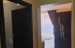 Garsoniera de 32 mp, balcon 10 mp, parcare, zona Eroilor