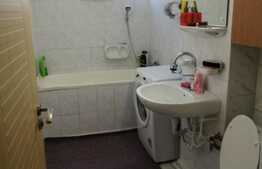 Apartament 3 camere, 54 mp, 2 balcoane, etaj intermediar, zona Astra