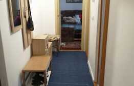 Apartament 3 camere, 54 mp, 2 balcoane, etaj intermediar, zona Astra