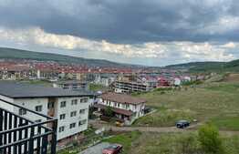 Apartament 3 camere, semifinisat, 60 mp, parcare, zona Teilor