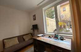 Apartament cu 1 camera 35 mp, curte, zona ultracentrala 