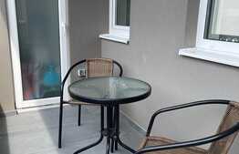 Apartament 2 camere, lux, 60 mp, parcare, zona Vivo 