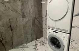 Apartament 2 camere, lux, 60 mp, parcare, zona Vivo 