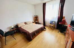 Casa generoasa 6 camere, 800 mp teren, toate utilitatile, in Harman 