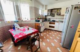 Casa generoasa 6 camere, 800 mp teren, toate utilitatile, in Harman 