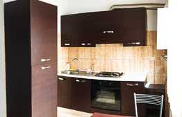 Apartament de 2 camere, 40 mp, parcare, zona Dâmboviței