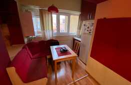 Apartament de 3 camere, 70 mp, zona Bartolomeu 