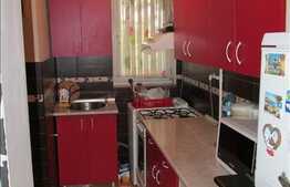 Apartament 2 camere de vanzare, 51 mp utili, zona Sala Sporturilor, cu parcare
