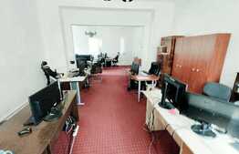 Spatiu de birou, 147 mp, zona Andrei Muresanu