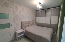 Apartament decomandat, 2 camere, loc de parcare, zona Teilor!