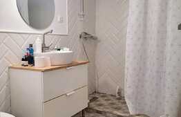 Apartament tip penthouse, 187 mp, parcare, zona Piata Engels