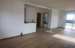 Casa de vanzare in Sanpetru, 120 mp utili si 464 mp teren