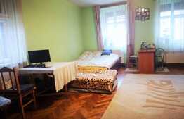 Apartament de 3 camere, garaj, zona Centrul Vechi, la 2 minute de Piața Unirii