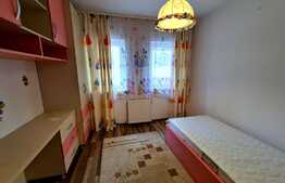 Apartament 3 camere, 65 mp, parcare, zona Florilor 