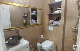 Apartament 3 camere, 66 mp, 2 bai, parcare, zona Terra