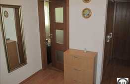 Vanzare 3 camere decomandate, 64 mp utili, boxa la subsol, zona Minerva!