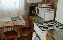 Vanzare apartament 2 camere, 46 mp, decomandat, zona Piata Marasti