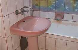 Vanzare apartament 2 camere, 46 mp, decomandat, zona Piata Marasti