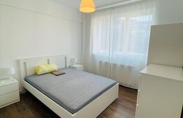 Apartament 3 camere 57 mp, modern, parcare, zona Teilor