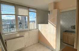 Garsonieră, 28 mp, balcon, zona Big 