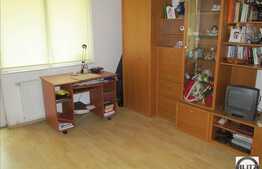 2 camere de vanzare, decomandat, 47 mp utili, zona Bucium, cu boxa si parcare