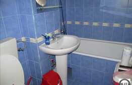 2 camere de vanzare, decomandat, 47 mp utili, zona Bucium, cu boxa si parcare