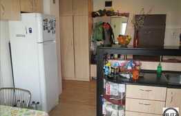 2 camere decomandate, 55 mp, garaj, boxa, imobil izolat, zona Plopilor!