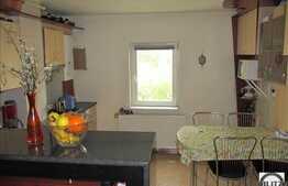 2 camere decomandate, 55 mp, garaj, boxa, imobil izolat, zona Plopilor!