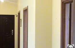 De inchiriat 2 camere + loc de parcare