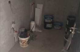 Apartament semifinisat, 3 camere, 50 mp utili, imobil nou, zona Alverna!