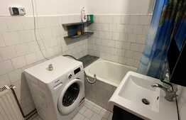 Apartament de 3 camere, decomandat, priveliște spre pădure, zona Răcădău