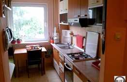 Vanzare apartament 3 camere, 65 mp utili, zona C-tin Brancusi, cu parcare